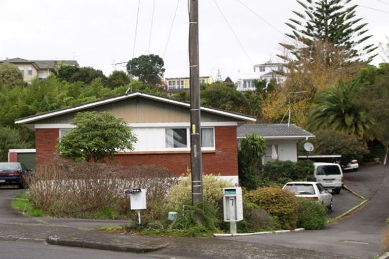 Photo of property in 8 Kelly Place, Cockle Bay, Auckland, 2014