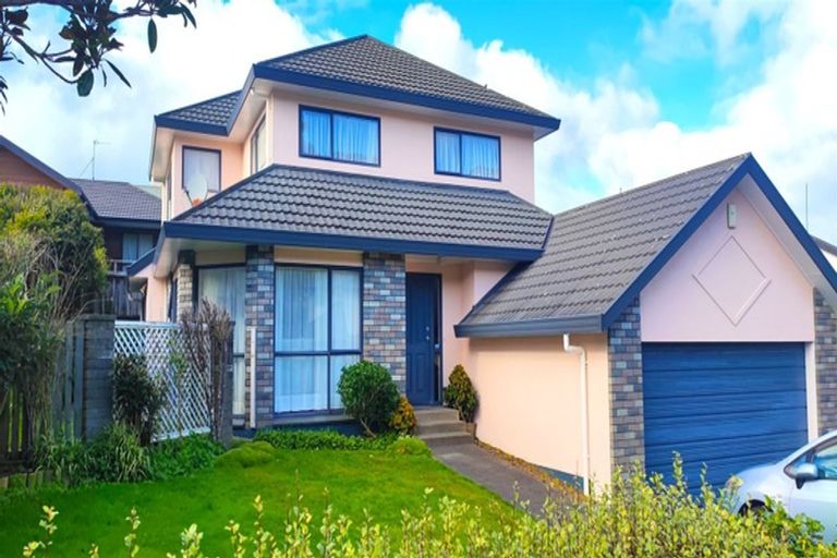 Photo of property in 84 Cortina Avenue, Johnsonville, Wellington, 6037