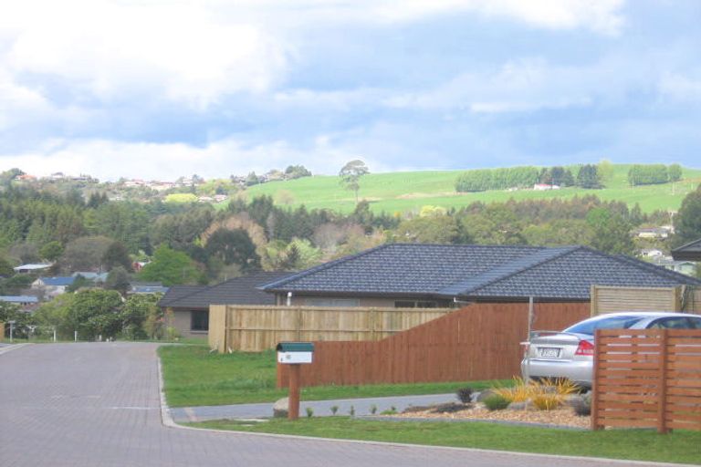 Photo of property in 20 Great West Road, Matipo Heights, Rotorua, 3015