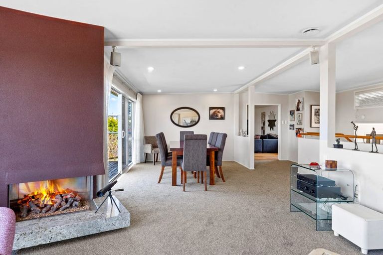 Photo of property in 7 Elizabeth Place, Mairangi Bay, Auckland, 0630