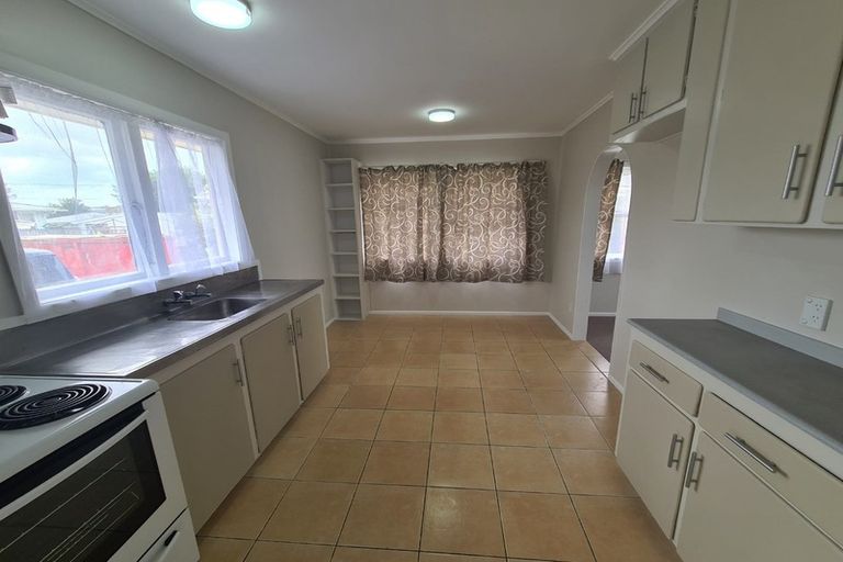 Photo of property in 27 Tyrone Street, Otara, Auckland, 2023