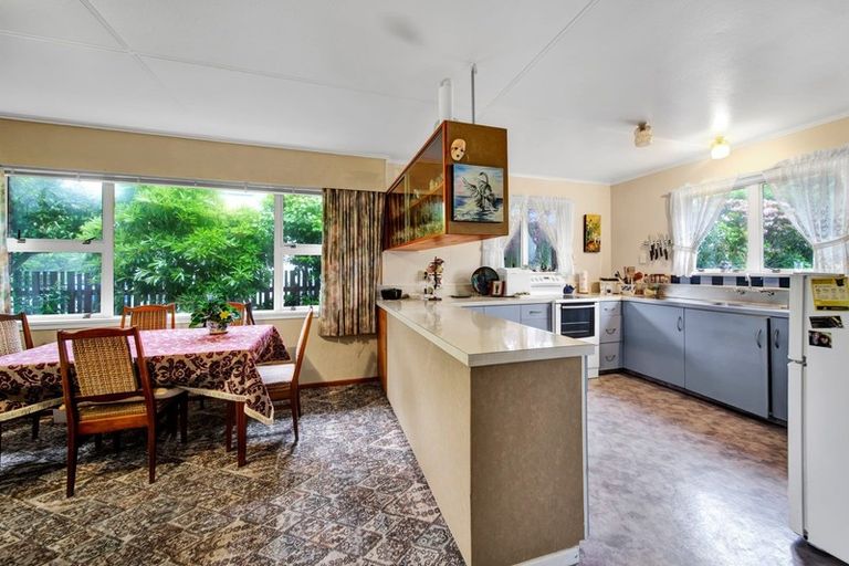 Photo of property in 2 Ferdinand Street, Stratford, 4332