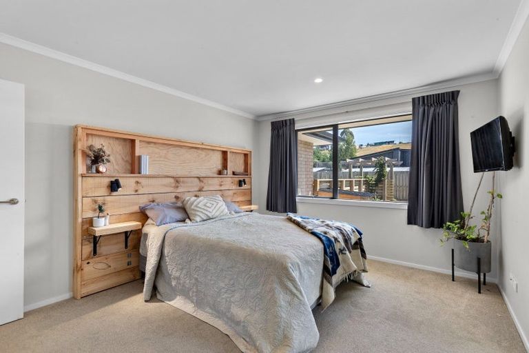 Photo of property in 33 Timsfield Drive, Lake Hawea, Wanaka, 9382