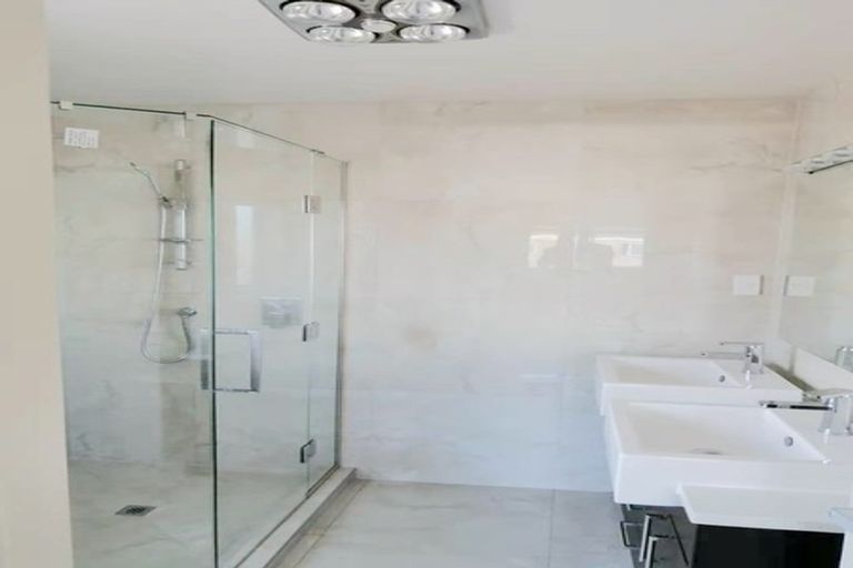 Photo of property in 10 Kildare Road, Flat Bush, Auckland, 2019