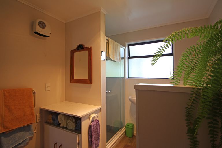 Photo of property in 23 Oakham Street, Hampden, 9410