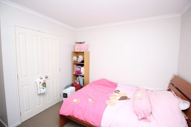 Photo of property in 13 Meridian Court, Oteha, Auckland, 0632