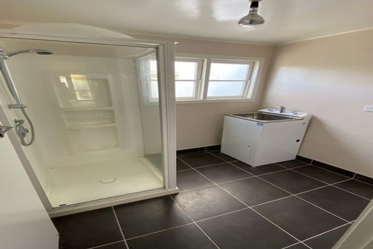 Photo of property in 131 Weraroa Road, Levin, 5510