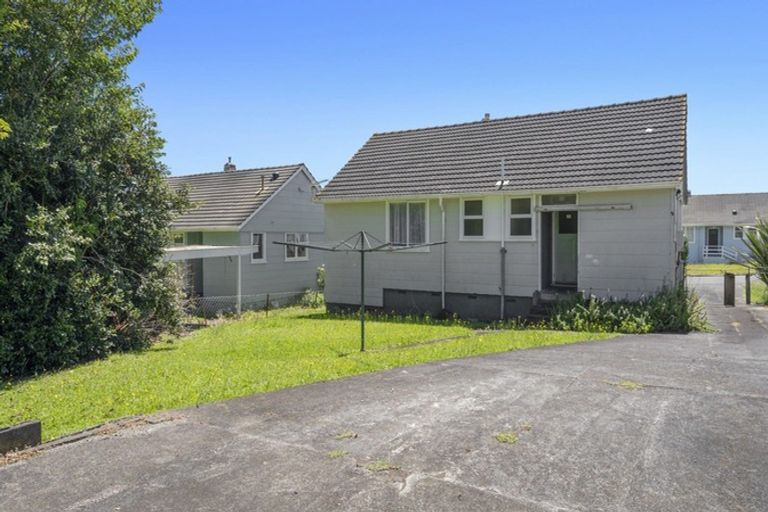 Photo of property in 61 Cook Street, Marfell, New Plymouth, 4310