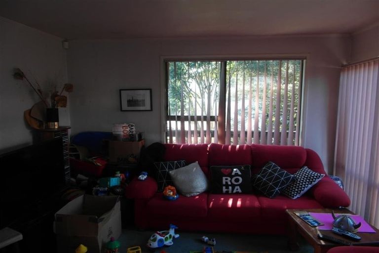 Photo of property in 3 Correa Court, Goodwood Heights, Auckland, 2105