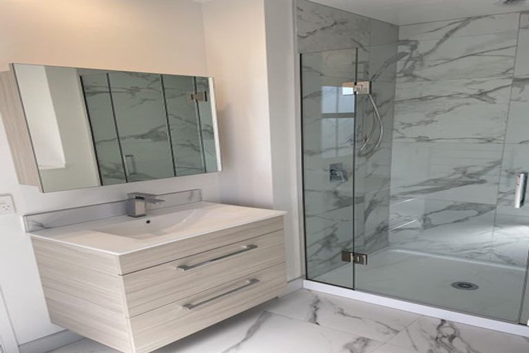 Photo of property in 2/35 Mohua Lane, Upper Riccarton, Christchurch, 8041