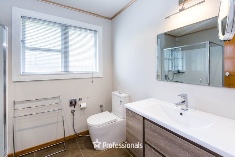 Photo of property in 2/37 Tararua Street, Trentham, Upper Hutt, 5018