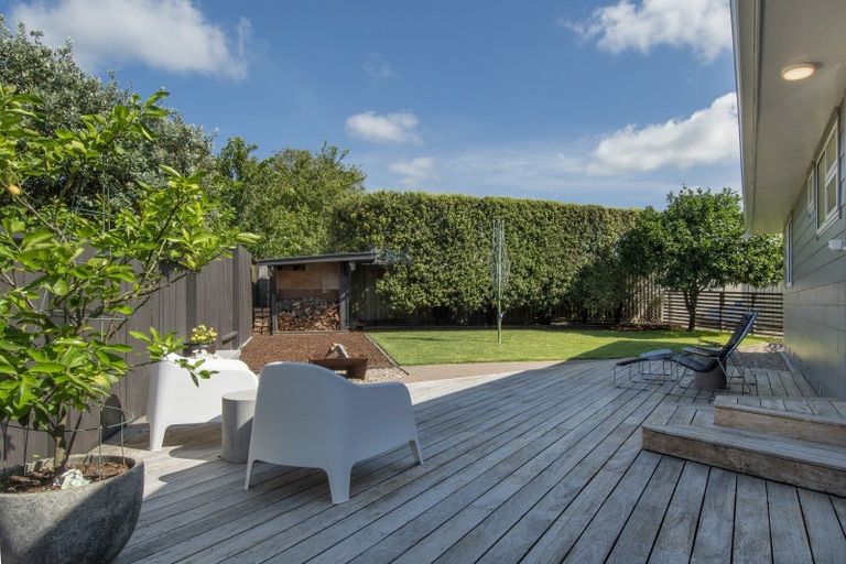 Photo of property in 60 Esmeralda Street, Welcome Bay, Tauranga, 3112