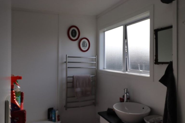 Photo of property in 22 Simmonds Street, Alexandra, 9320