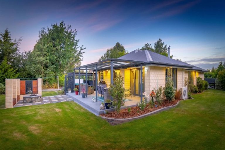 Photo of property in 495 Finlays Road, West Melton, Christchurch, 7675