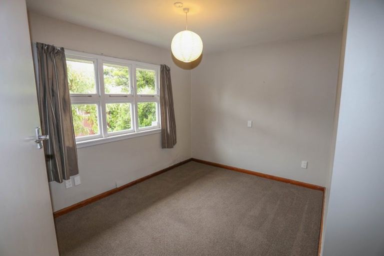 Photo of property in 11 Rountree Street, Upper Riccarton, Christchurch, 8041