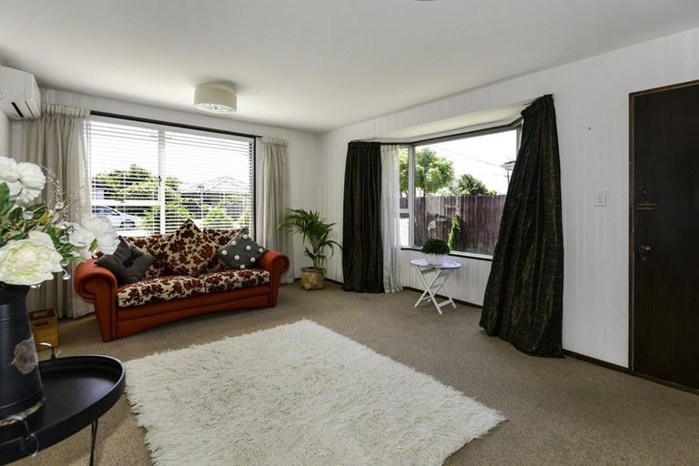 Photo of property in 1/64 Highsted Road, Bishopdale, Christchurch, 8053