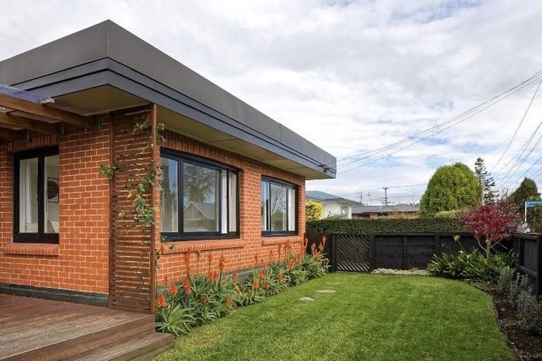 Photo of property in 16 Collingwood Street, Judea, Tauranga, 3110