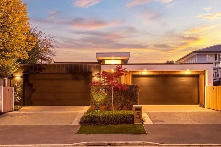 Photo of property in 5 Te Kura Street, Fendalton, Christchurch, 8014