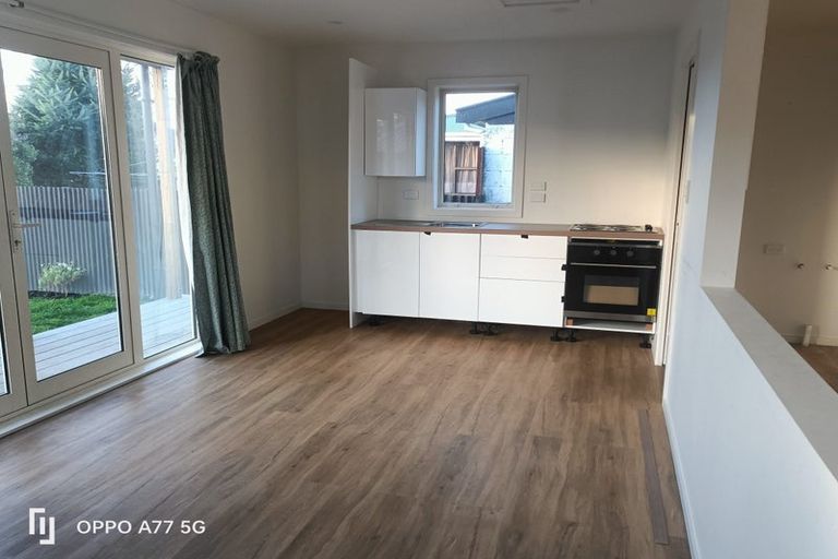 Photo of property in 1/252 Lincoln Road, Addington, Christchurch, 8024