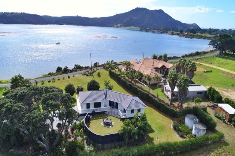 Photo of property in 66 Waterfront Road, Pukenui, Kaitaia, 0484