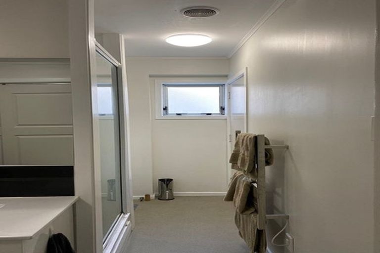 Photo of property in 44 Melrose Road, Island Bay, Wellington, 6023