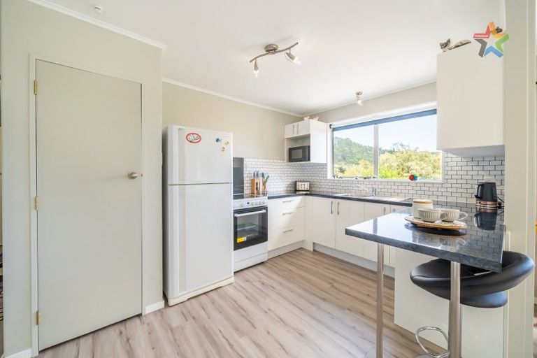 Photo of property in 151 Kamahi Street, Stokes Valley, Lower Hutt, 5019