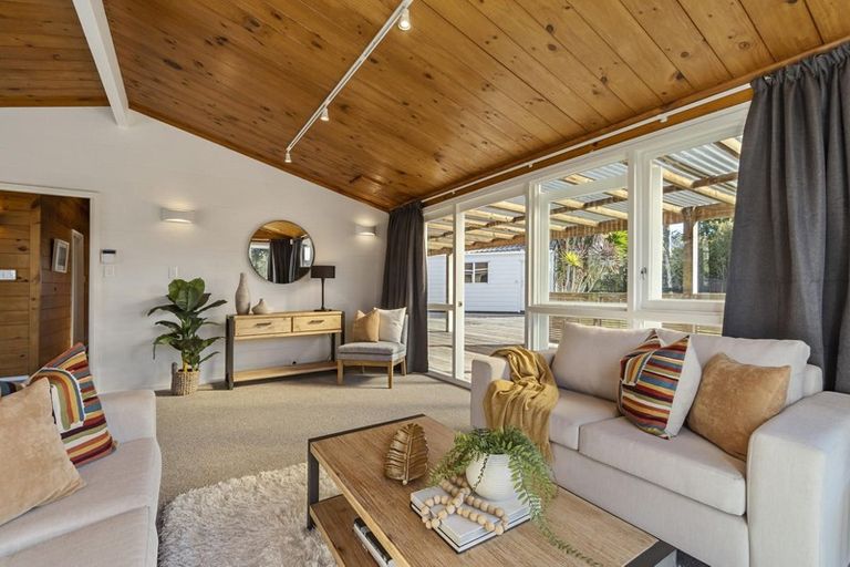 Photo of property in 56b Woodglen Road, Glen Eden, Auckland, 0602