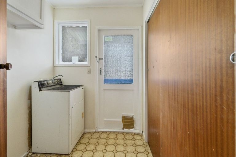 Photo of property in 9 Meads Place, Bulls, 4818