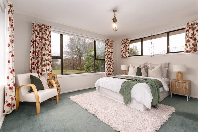 Photo of property in 7 Woodbury Street, Avonhead, Christchurch, 8042