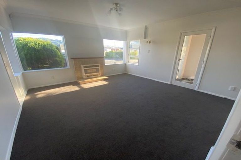 Photo of property in 104 Pretoria Street, Epuni, Lower Hutt, 5011
