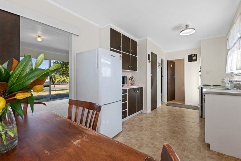 Photo of property in 37 Alison Street, Mangakakahi, Rotorua, 3015