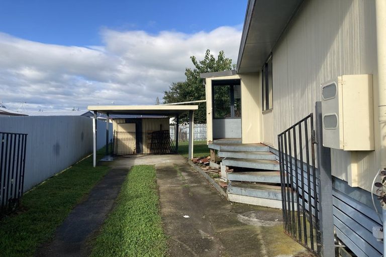 Photo of property in 15 Pringle Place, Nawton, Hamilton, 3200