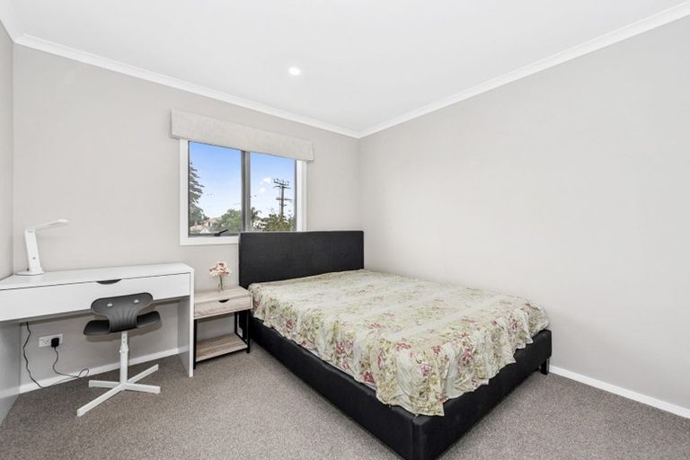 Photo of property in 2/144 Old Farm Road, Hamilton East, Hamilton, 3216