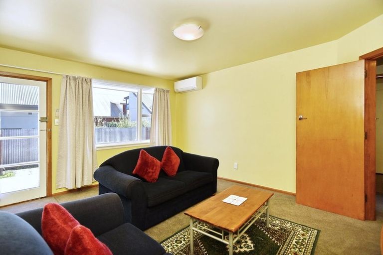 Photo of property in 3/1012 Colombo Street, St Albans, Christchurch, 8014