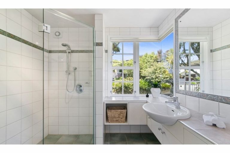 Photo of property in 91 Harbour View Road, Harbour View, Lower Hutt, 5010