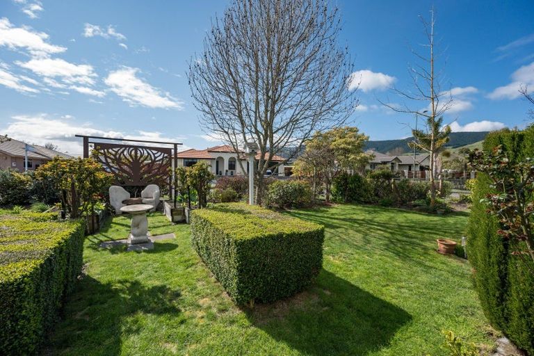 Photo of property in 76 Templemore Drive, Richmond, 7020