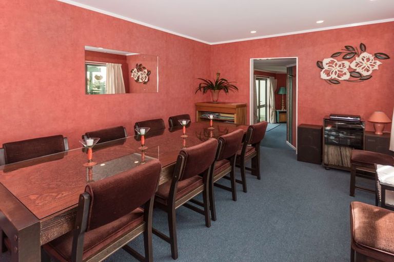 Photo of property in 536 Kaipara Road, Papakura, 2582