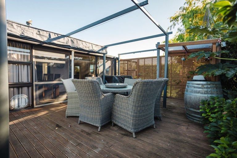 Photo of property in 16b King Street, Dannevirke, 4930