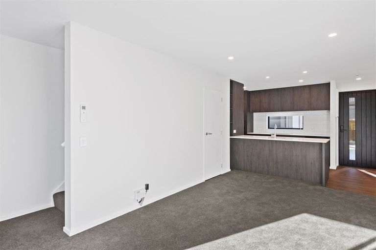 Photo of property in 5/325 Lincoln Road, Addington, Christchurch, 8024