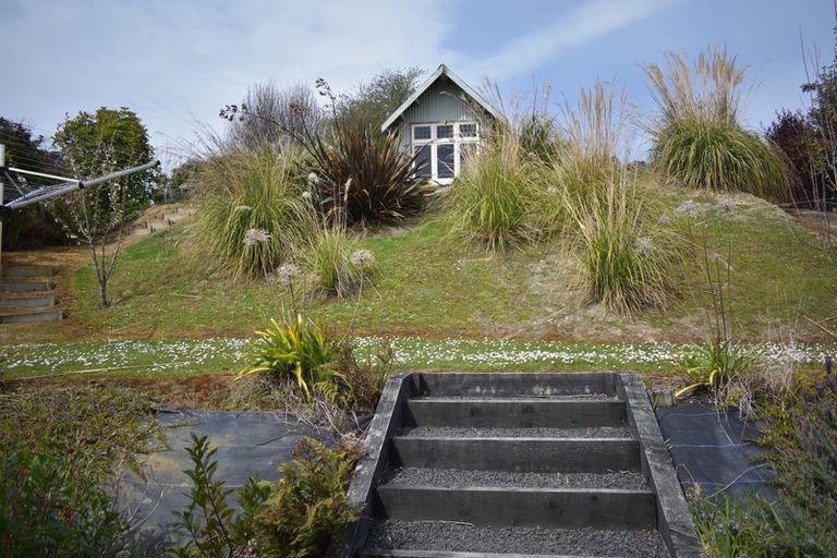 Photo of property in 11 Conway Street, Macandrew Bay, Dunedin, 9014
