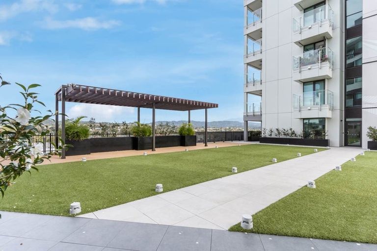 Photo of property in 903/8 Waikumete Road, Glen Eden, Auckland, 0602