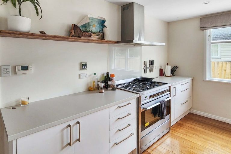 Photo of property in 21 Bristol Street, Trentham, Upper Hutt, 5018