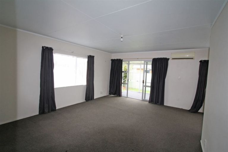 Photo of property in 13a Glasgow Street, Bell Block, New Plymouth, 4312