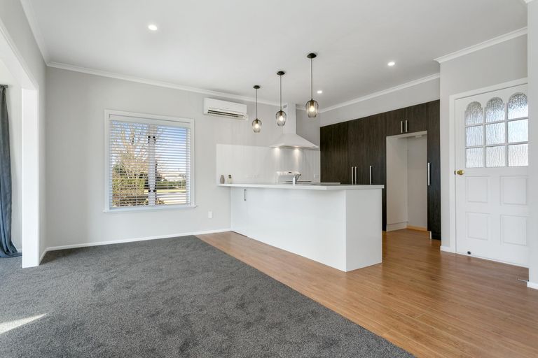 Photo of property in 49 Burwood Road, Matamata, 3400