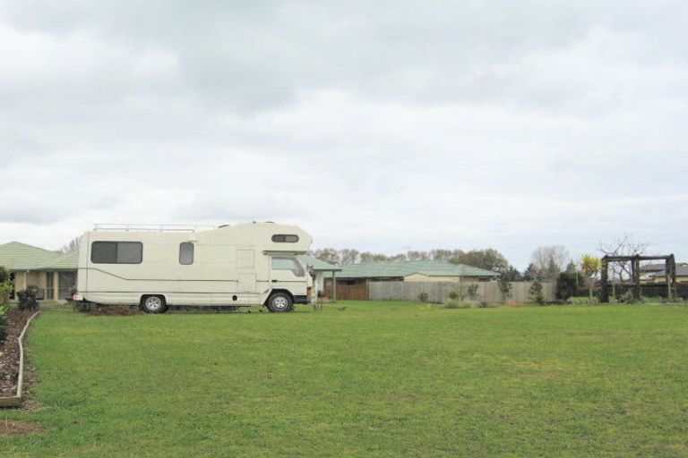 Photo of property in 5 Oribi Place, Whitianga, 3510