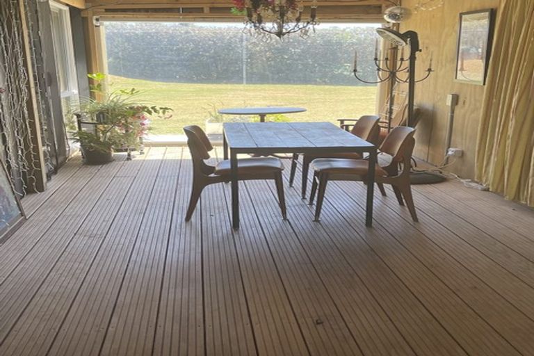 Photo of property in 115a Maunsell Road, Port Waikato, Tuakau, 2695