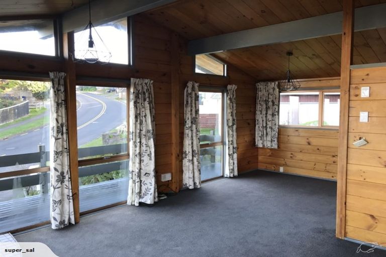 Photo of property in 57 Mulberry Street, Maungaraki, Lower Hutt, 5010