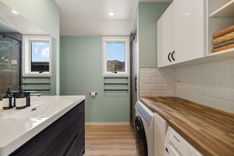 Photo of property in 21a Towne Place, Frankton, Queenstown, 9300