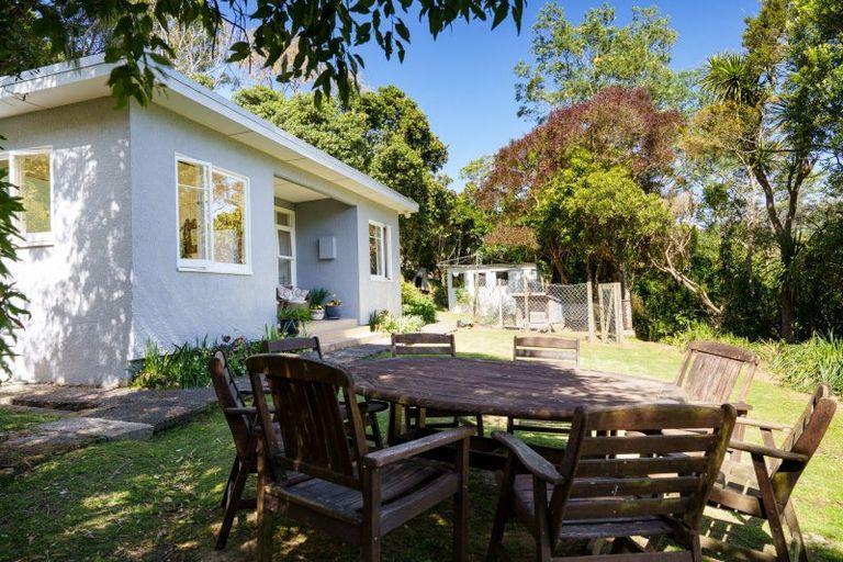 Photo of property in 10 Crescent Street, Purakaunui, Port Chalmers, 9081