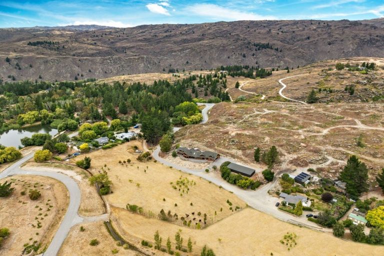 Photo of property in 21 Schaumann Road, Bridge Hill, Alexandra, 9320